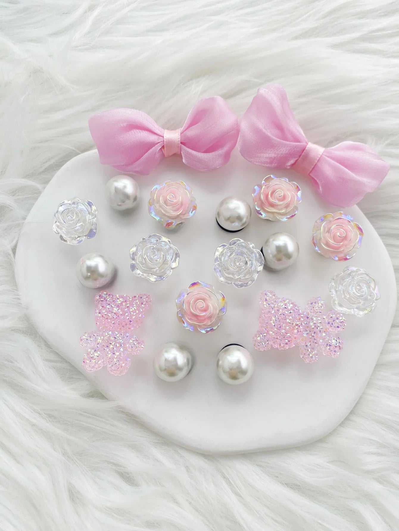 Set of 18 Pink, Bow, & ABS Pearl Charms – Beach Bag Decorations