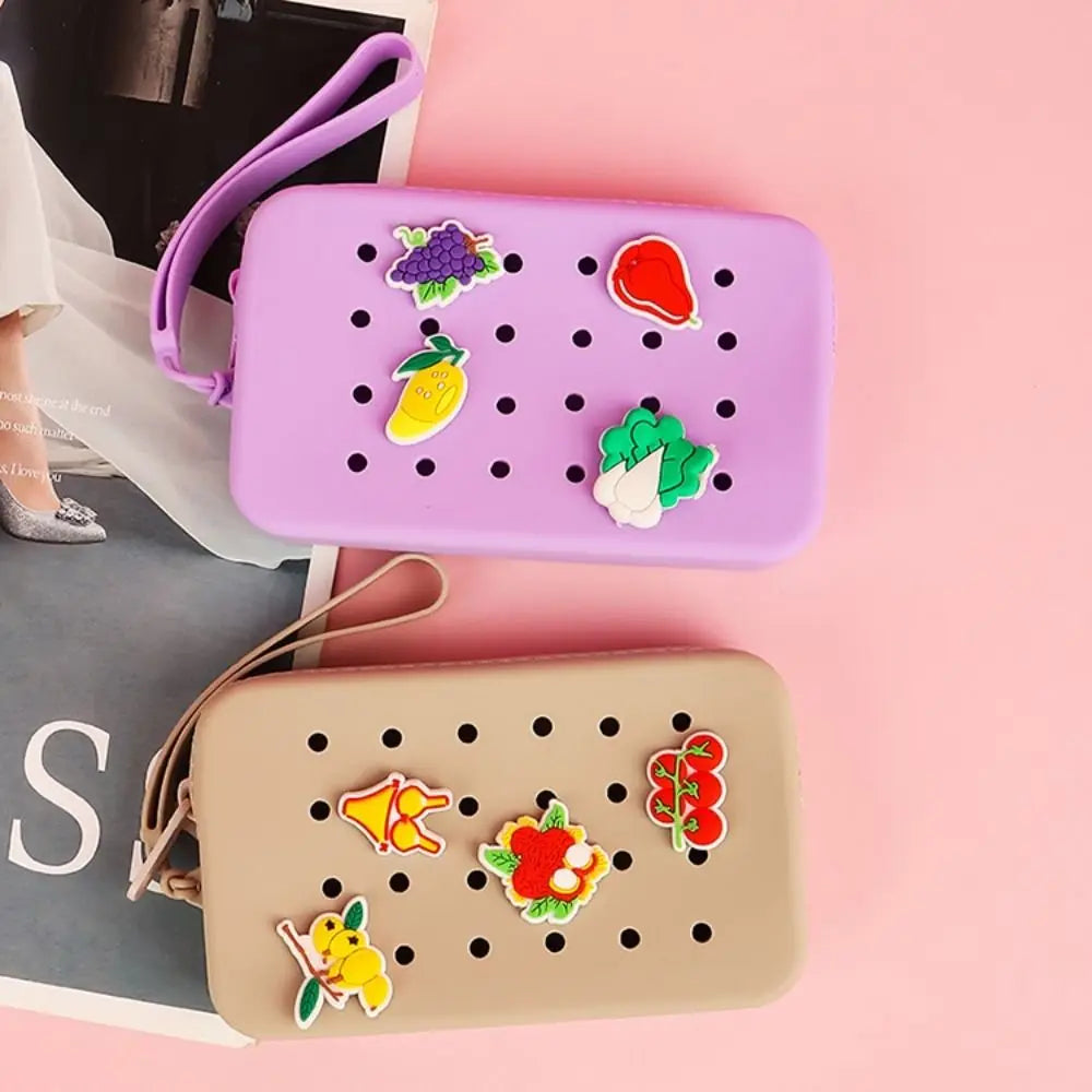 Croxi Wallet – Multi-functional Silicone Wallet with Holes
